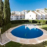 Appartamento Coastal 2br Apartment, Parking, Pool