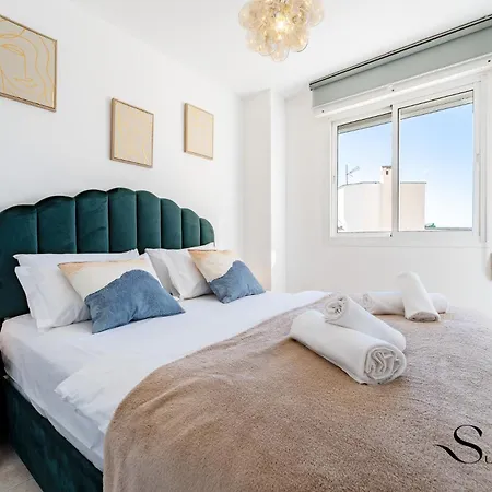 Apartment Coastal 2br Apartment, Parking, Pool Benalmadena
